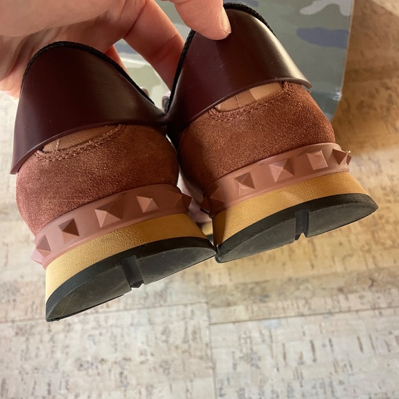 Valentino Garavani Rockstud Camouflage sneakers - Pink size 7 - Picture 11 of 13